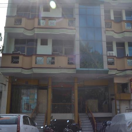 Kanchan Hotel Кота Екстериор снимка