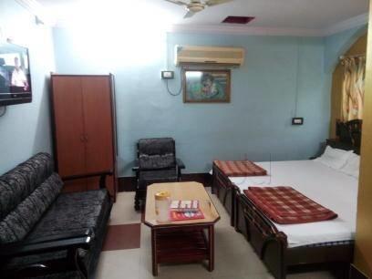 Kanchan Hotel Кота Екстериор снимка